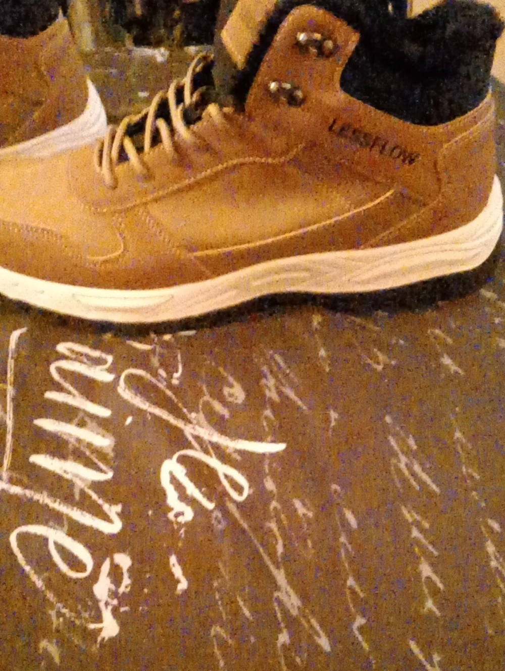 Men’s Tan Lace-Up Winter Boots with Faux Fur Collar